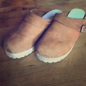 LOTTA FROM STOCKHOLM Tractor Sole clogs!